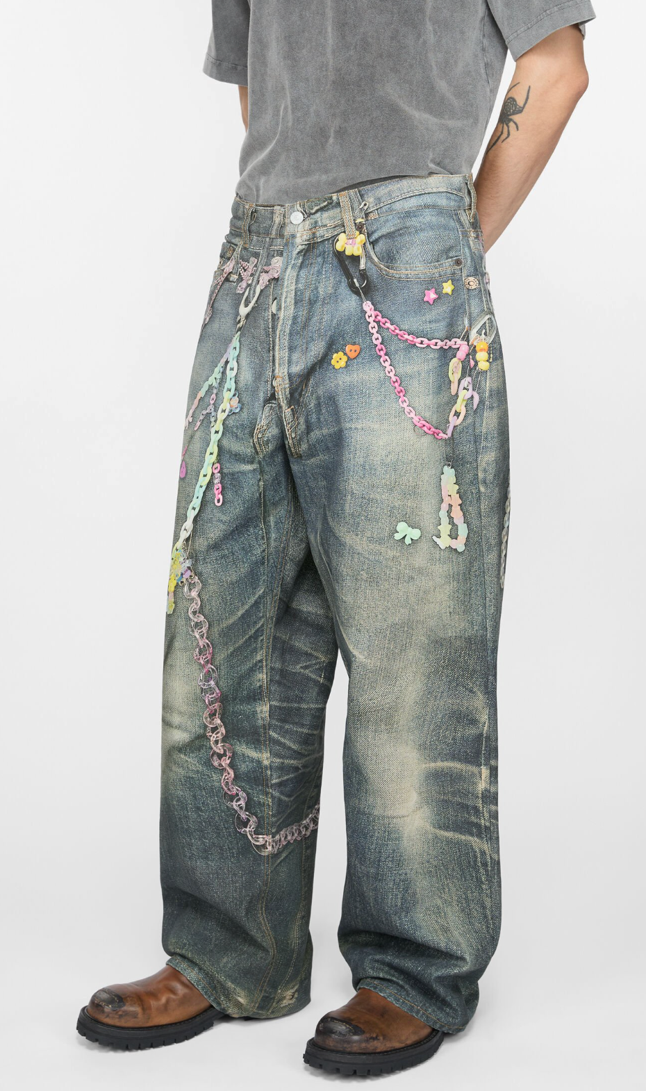 1981F Baggy Fit Jeans with wide-leg relaxed silhouette - District 97 Clothing streetwear denim